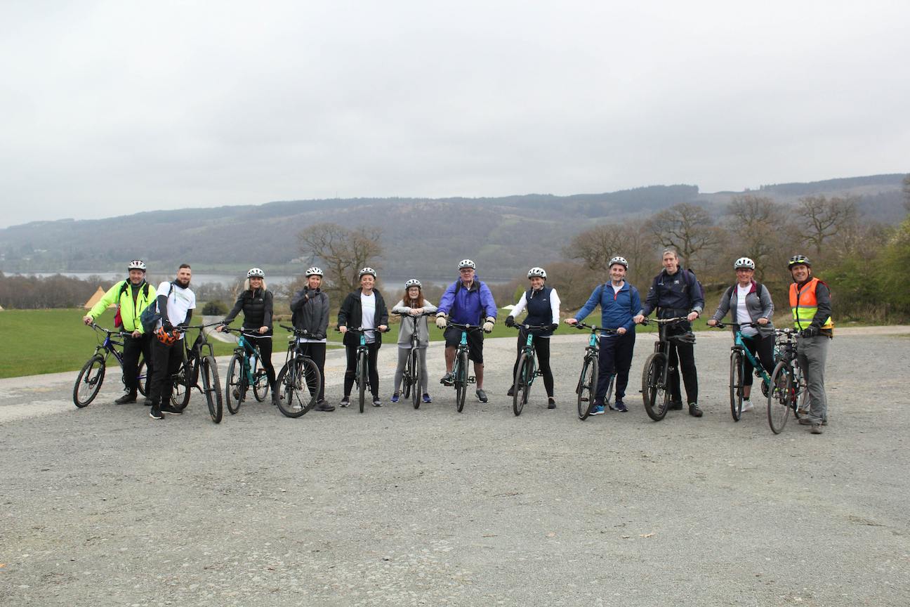 Coniston lake and mountain 220 1